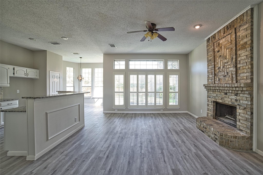 6813 Hickory Hollow Lane - Photo 3