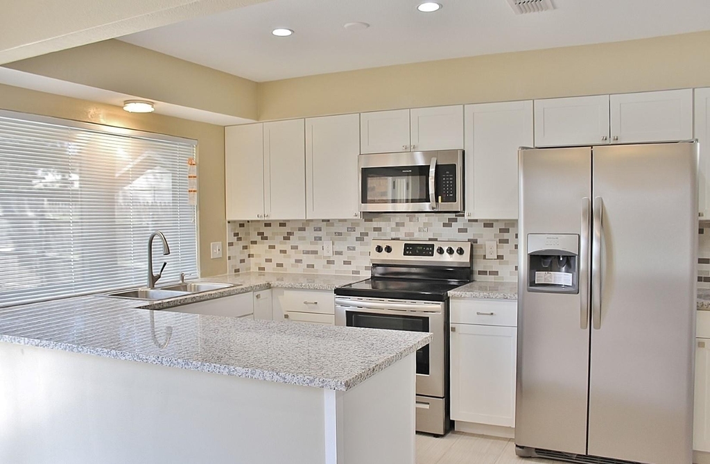 302 Linkwood Drive - Photo 5