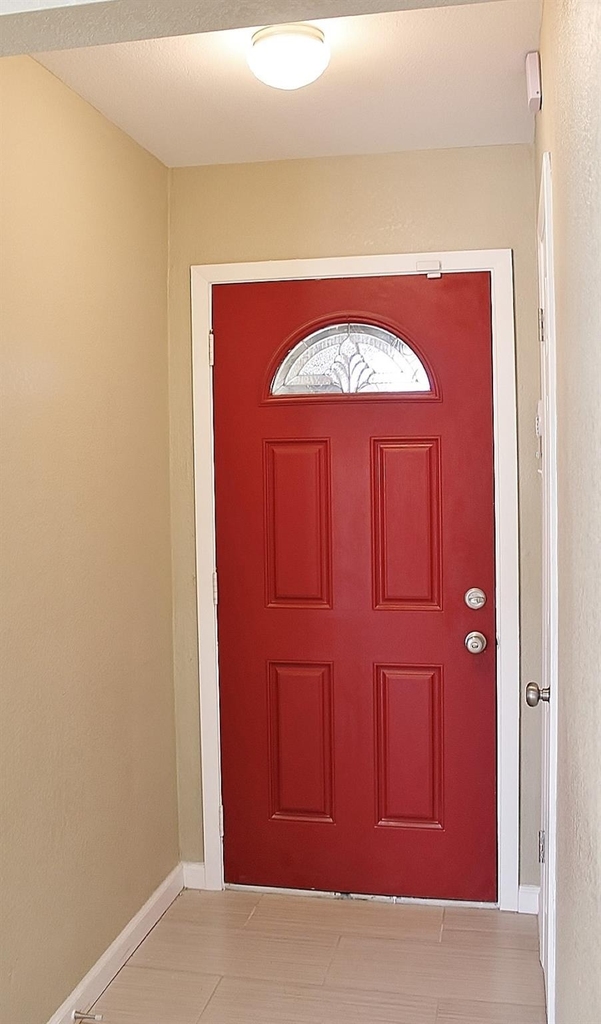 302 Linkwood Drive - Photo 1