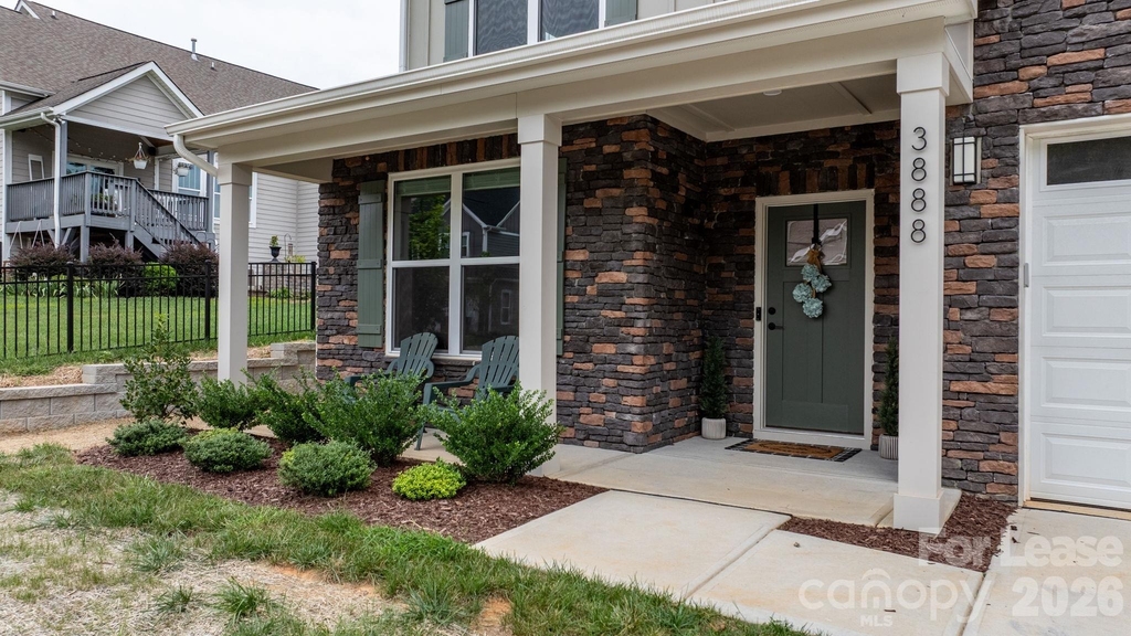 3888 12th Street Ne - Photo 1