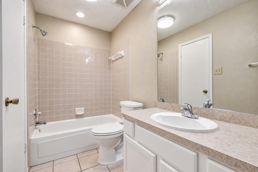 525 Grace Lane - Photo 10