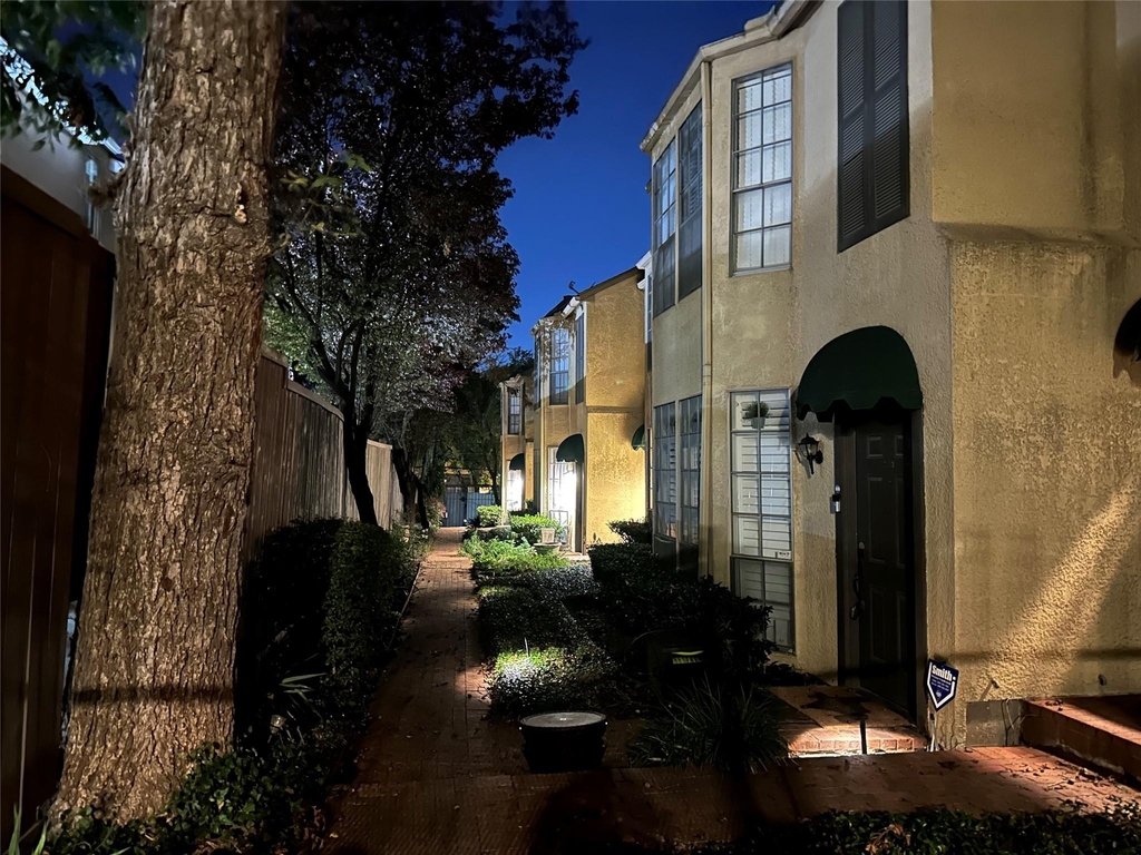 3919 Cole Avenue - Photo 0