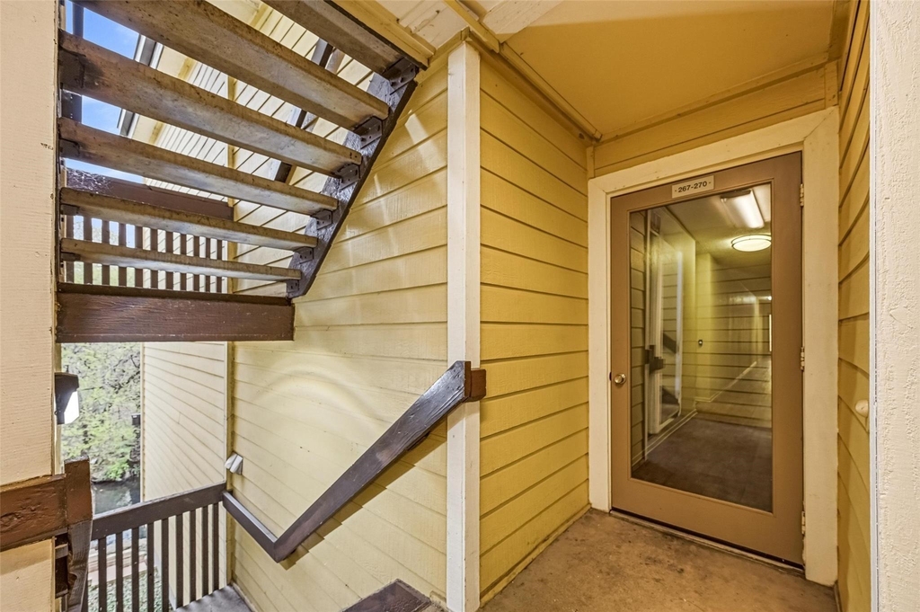 4845 Cedar Springs Road - Photo 16