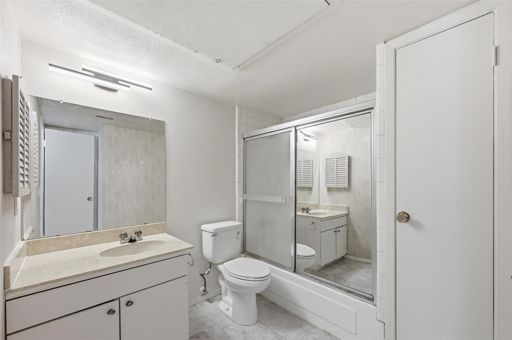 4845 Cedar Springs Road - Photo 14