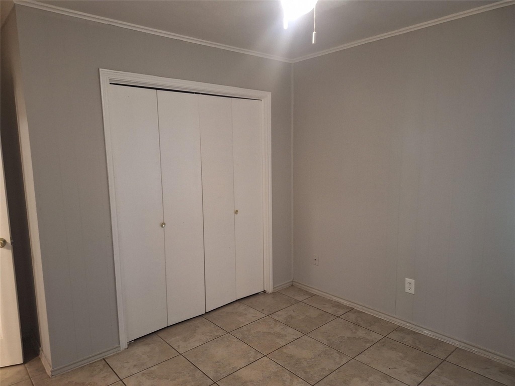 203 Thompson Street - Photo 12