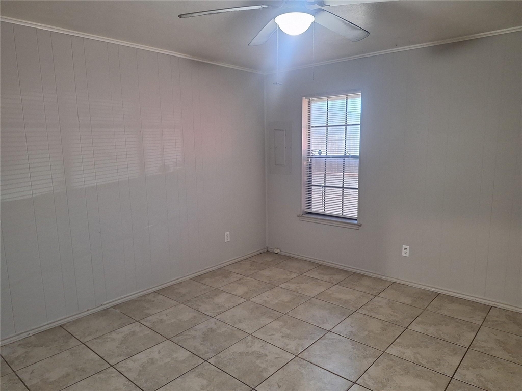 203 Thompson Street - Photo 7