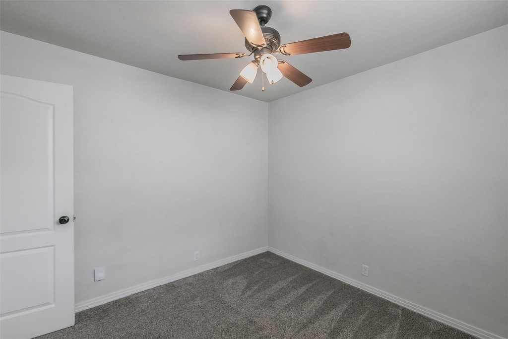 820 Sw Southridge Drive - Photo 24