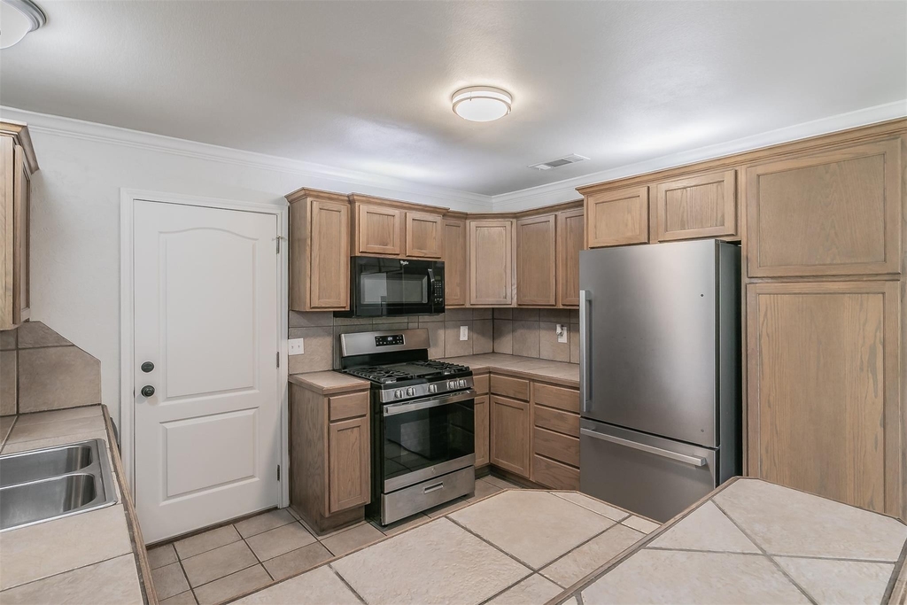 820 Sw Southridge Drive - Photo 13