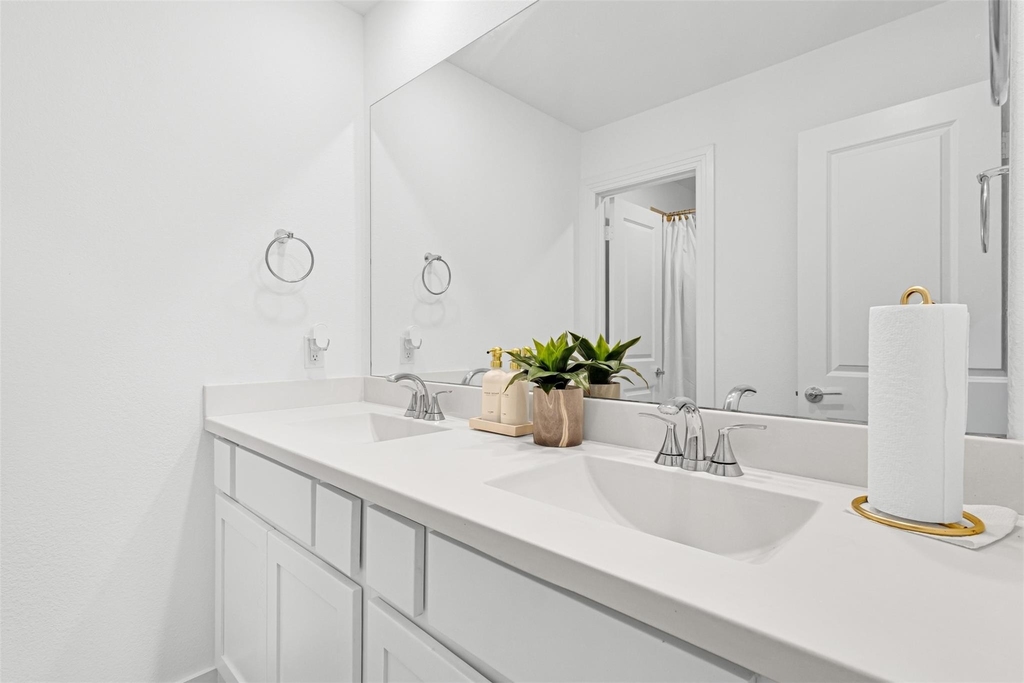 444 Somerville Drive - Photo 23