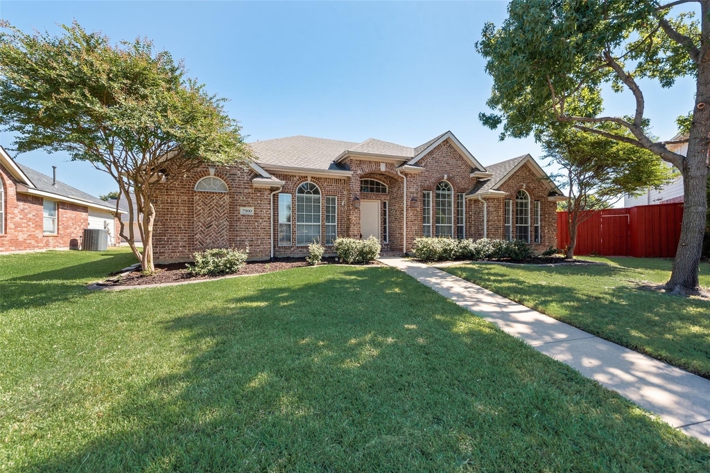 7900 Brookmount Street - Photo 5