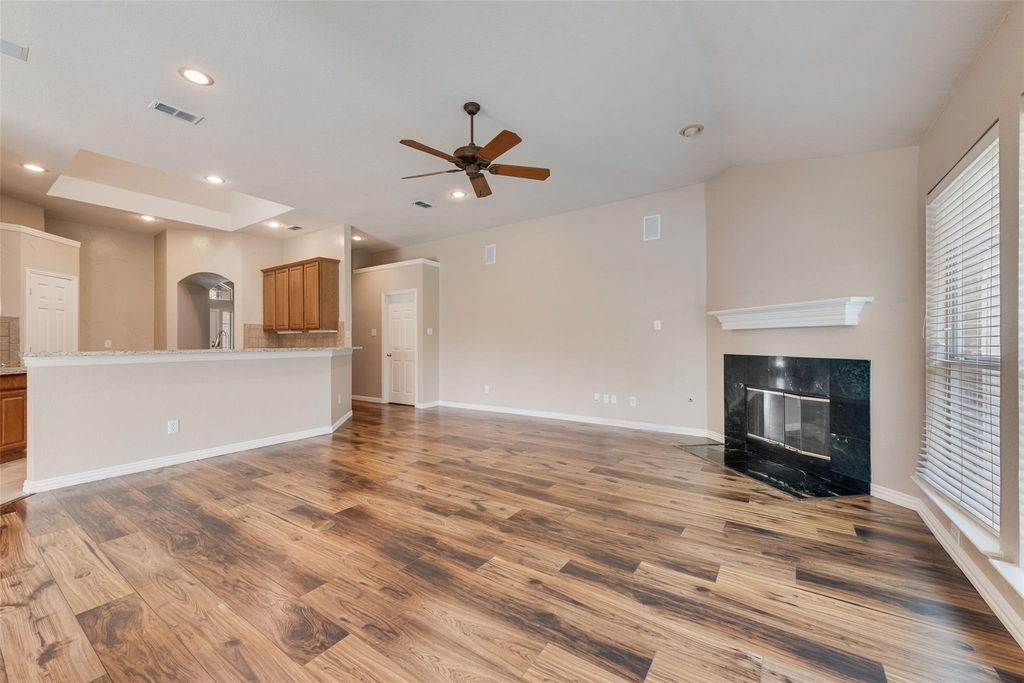 7900 Brookmount Street - Photo 10