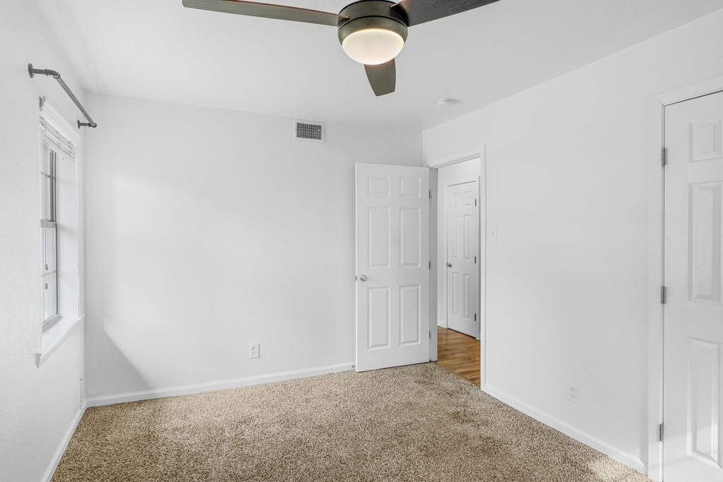 3052 Cameo Lane - Photo 7