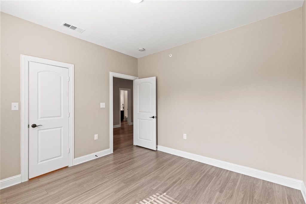 1022 Debby Court - Photo 22