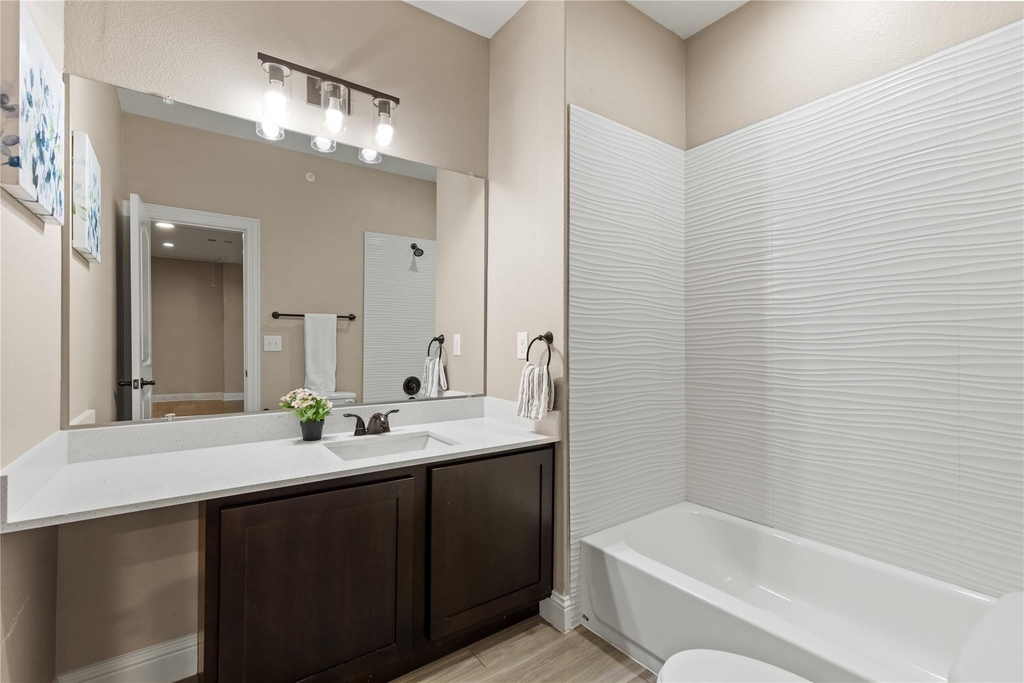 1022 Debby Court - Photo 23
