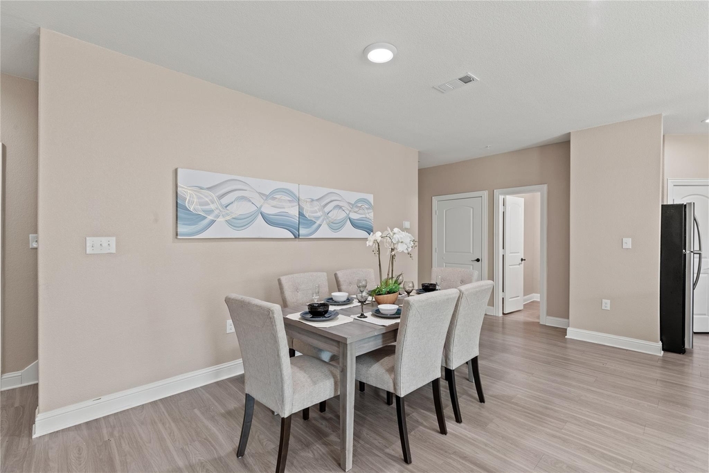 1022 Debby Court - Photo 9