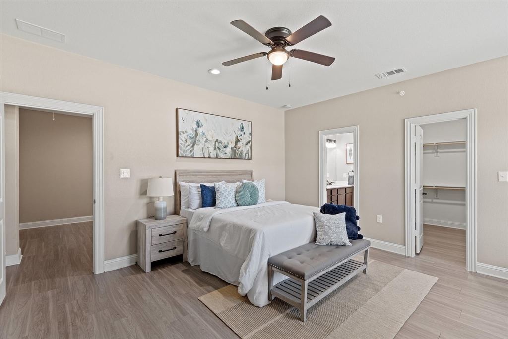1022 Debby Court - Photo 14