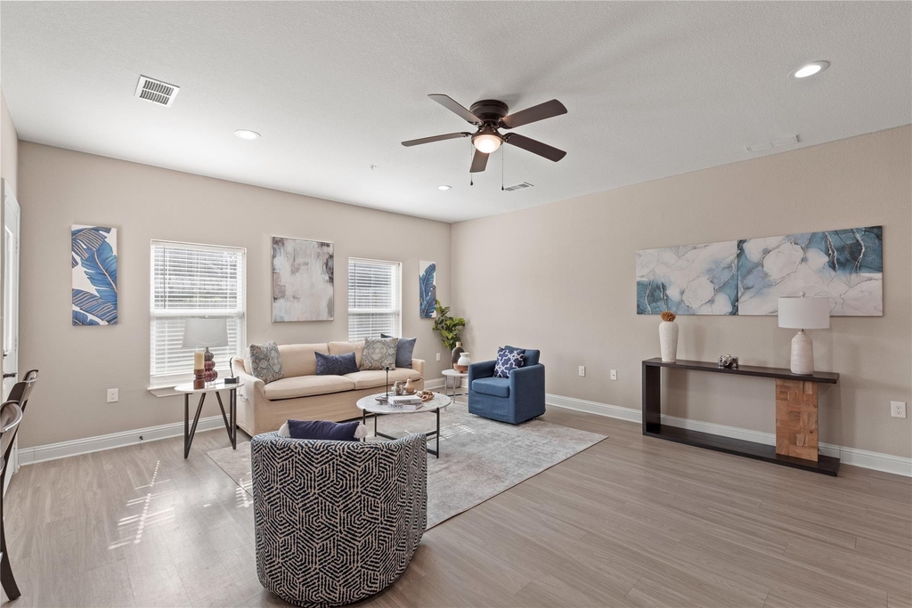 1022 Debby Court - Photo 4