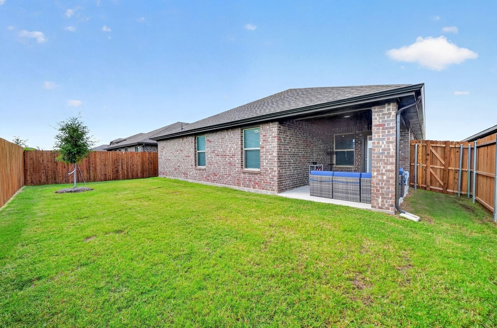 2020 Hearn Drive - Photo 32