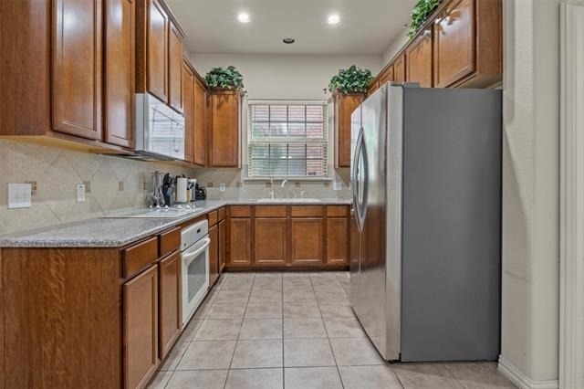 8712 Iron Horse Drive - Photo 8