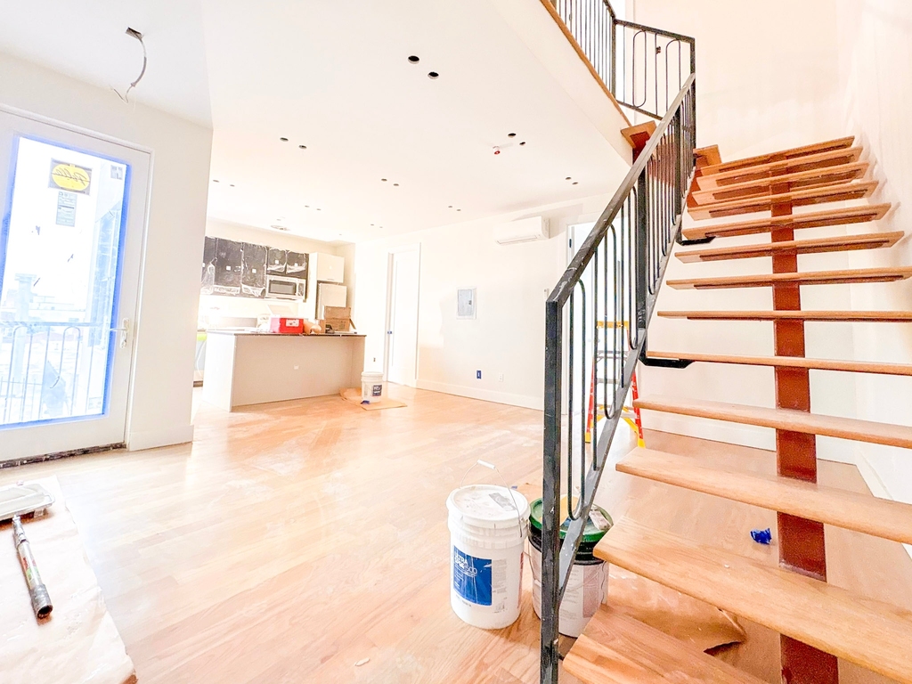 82 Stockholm Street, Brooklyn, NY 11221 - Photo 3