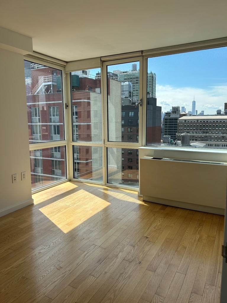 West 37th Street - Photo 13