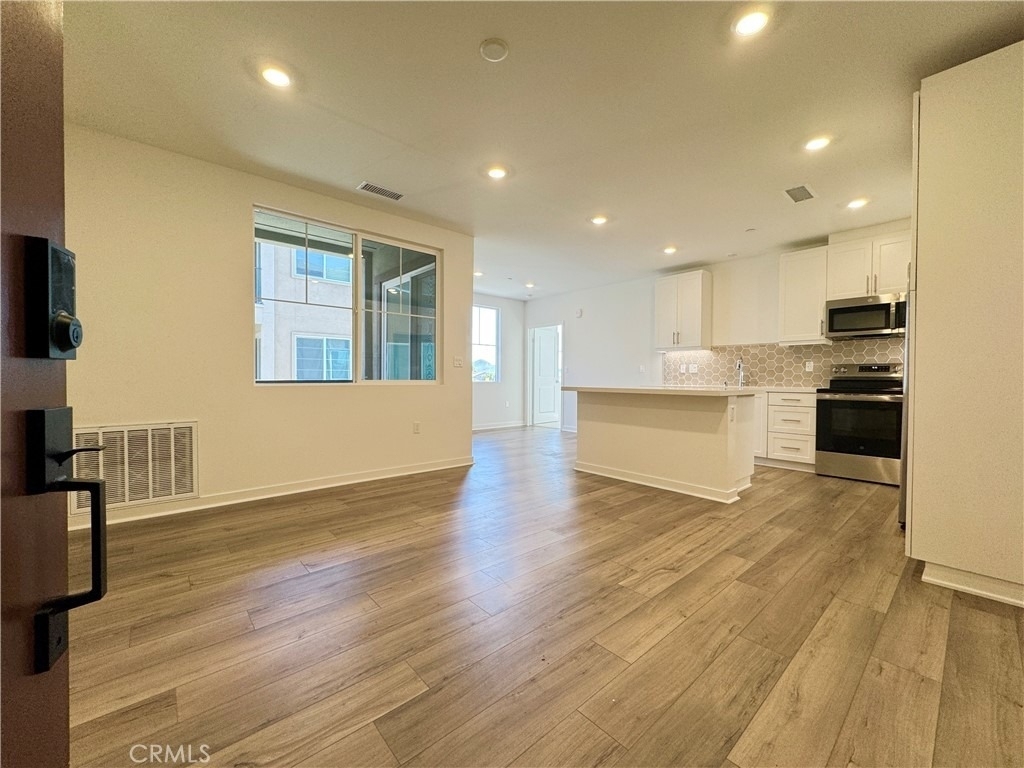12925 Paradiso Drive - Photo 3