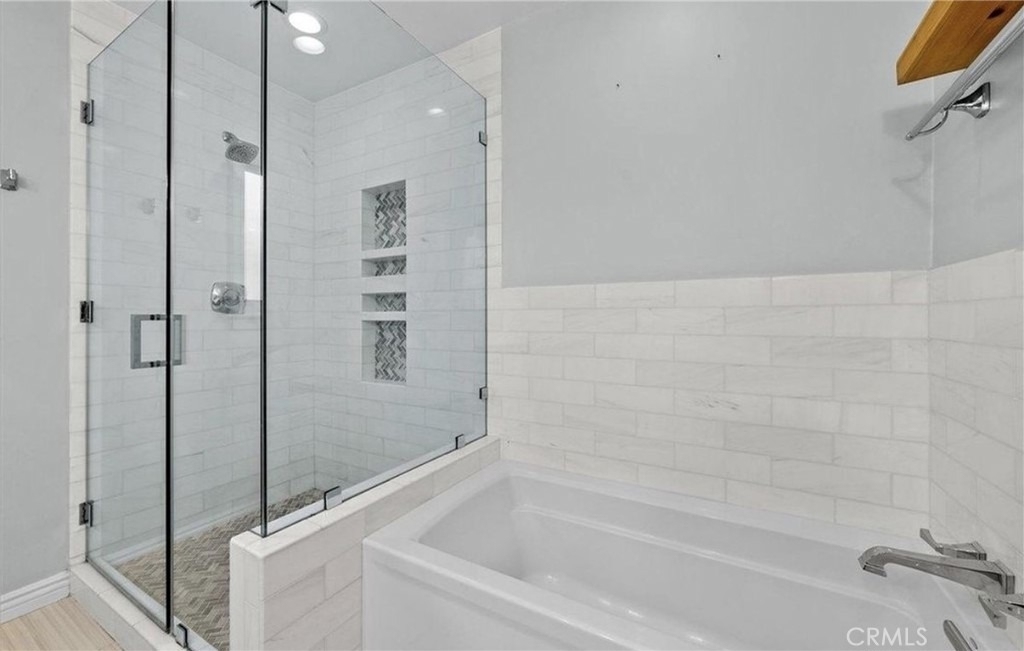 7734 Hosford Avenue - Photo 28