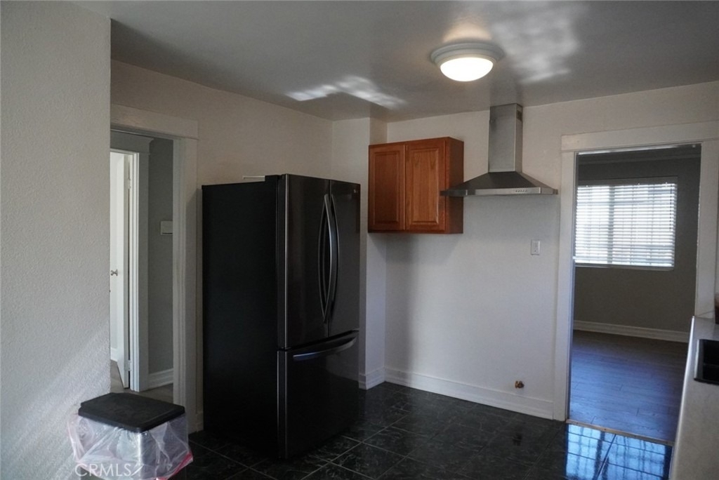 2068 W 52nd - Photo 20