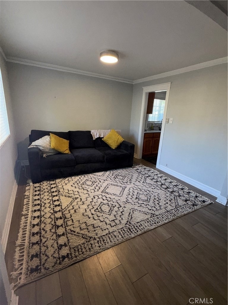 2068 W 52nd - Photo 3
