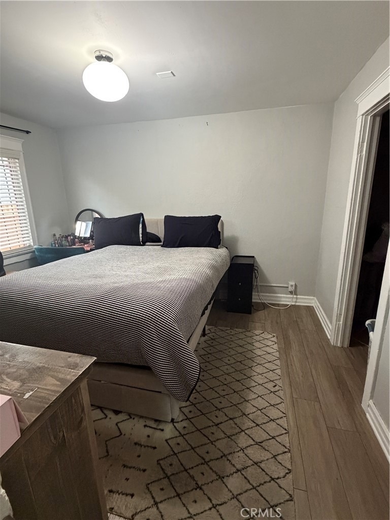 2068 W 52nd - Photo 1