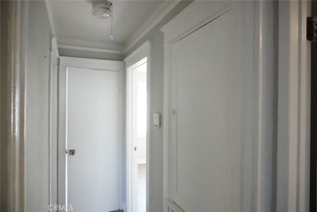 2068 W 52nd - Photo 18