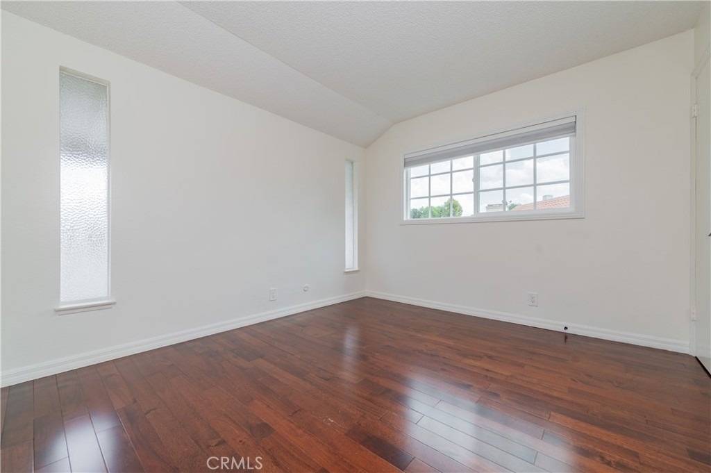 4972 Rochelle - Photo 23