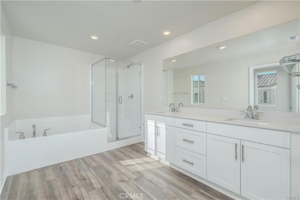 466 Meyer Place - Photo 16