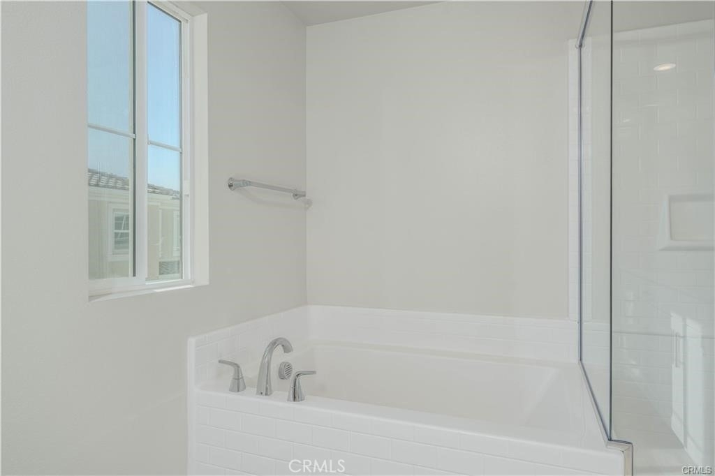 466 Meyer Place - Photo 18