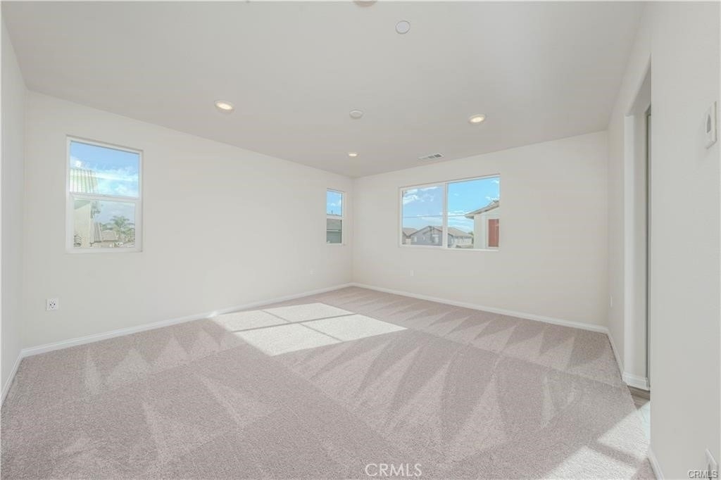466 Meyer Place - Photo 13