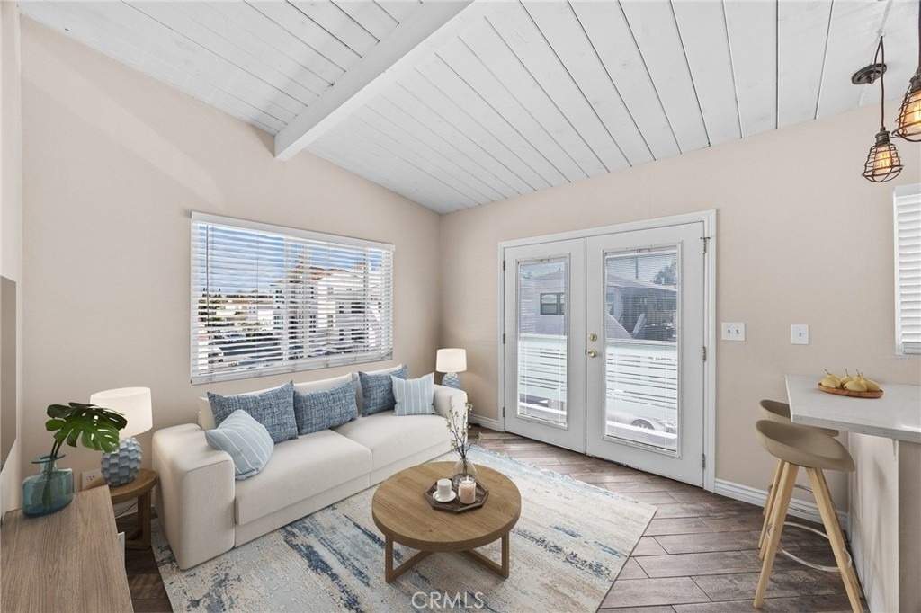 35 Argonne Avenue - Photo 0