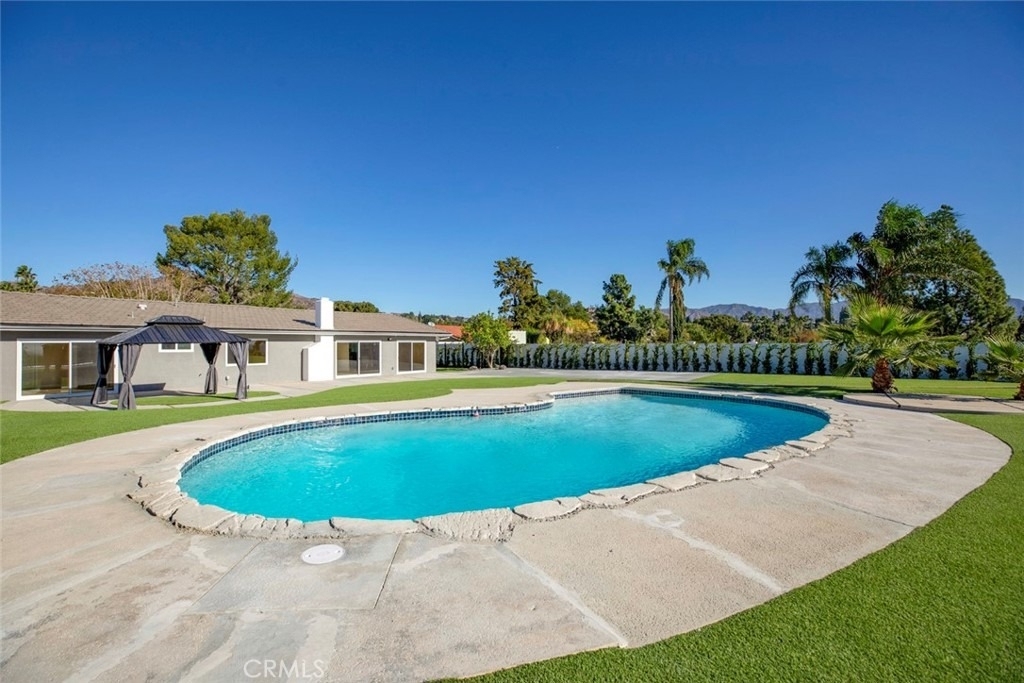 11542 Encino Avenue - Photo 50