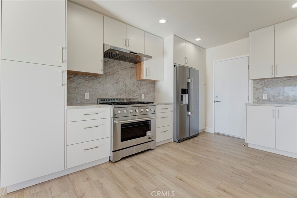 11542 Encino Avenue - Photo 13