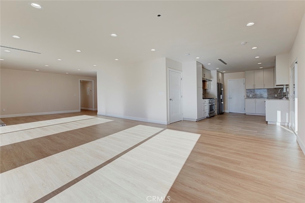 11542 Encino Avenue - Photo 11
