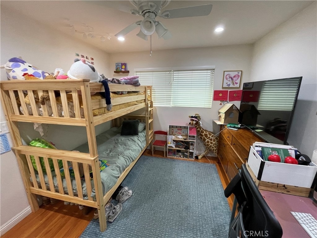 8340 Sheffield - Photo 4