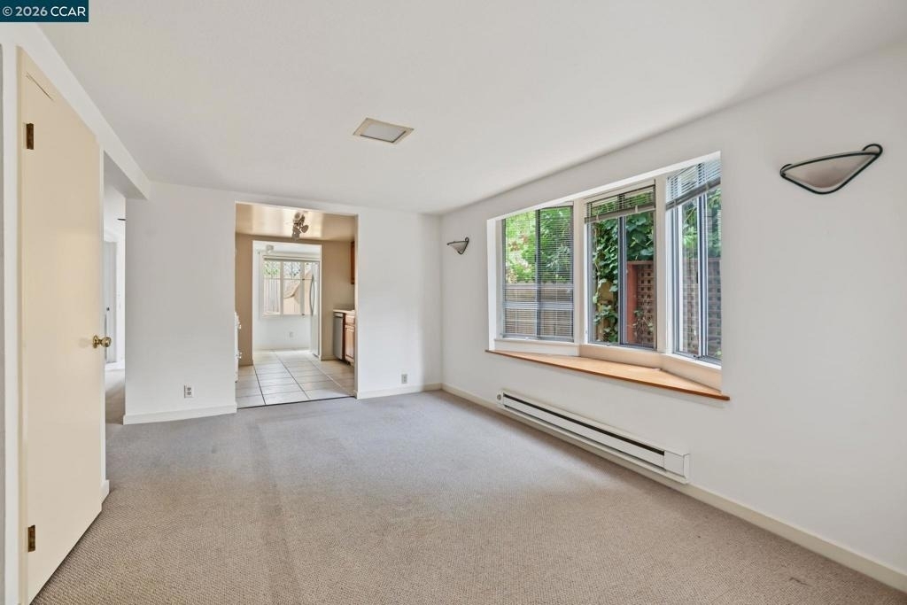 23 Sycamore Ave - Photo 4
