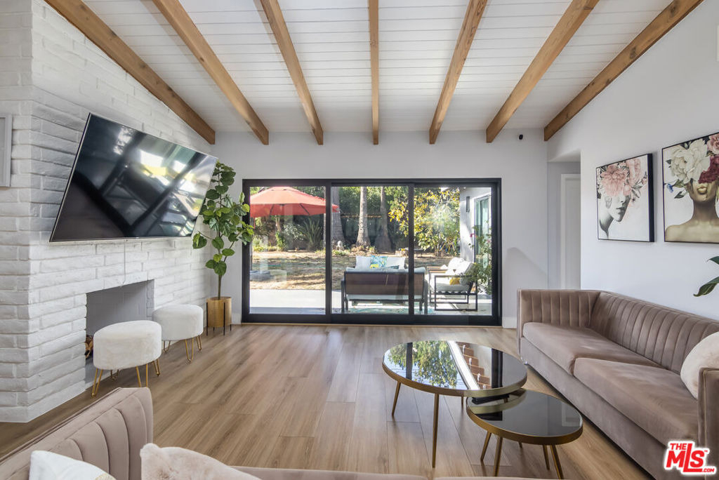 4821 Heaven Avenue - Photo 10