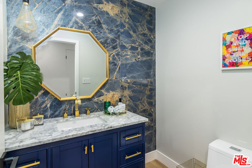 4821 Heaven Avenue - Photo 16