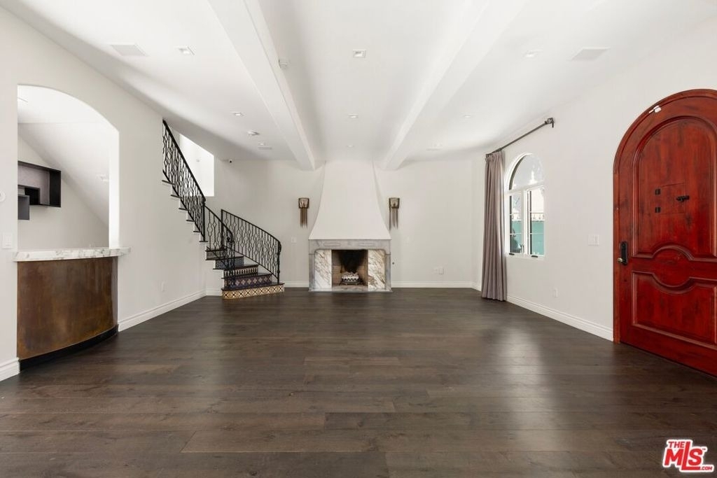 1743 Courtney Avenue - Photo 9