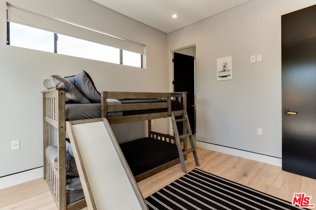 18015 Martha Street - Photo 50