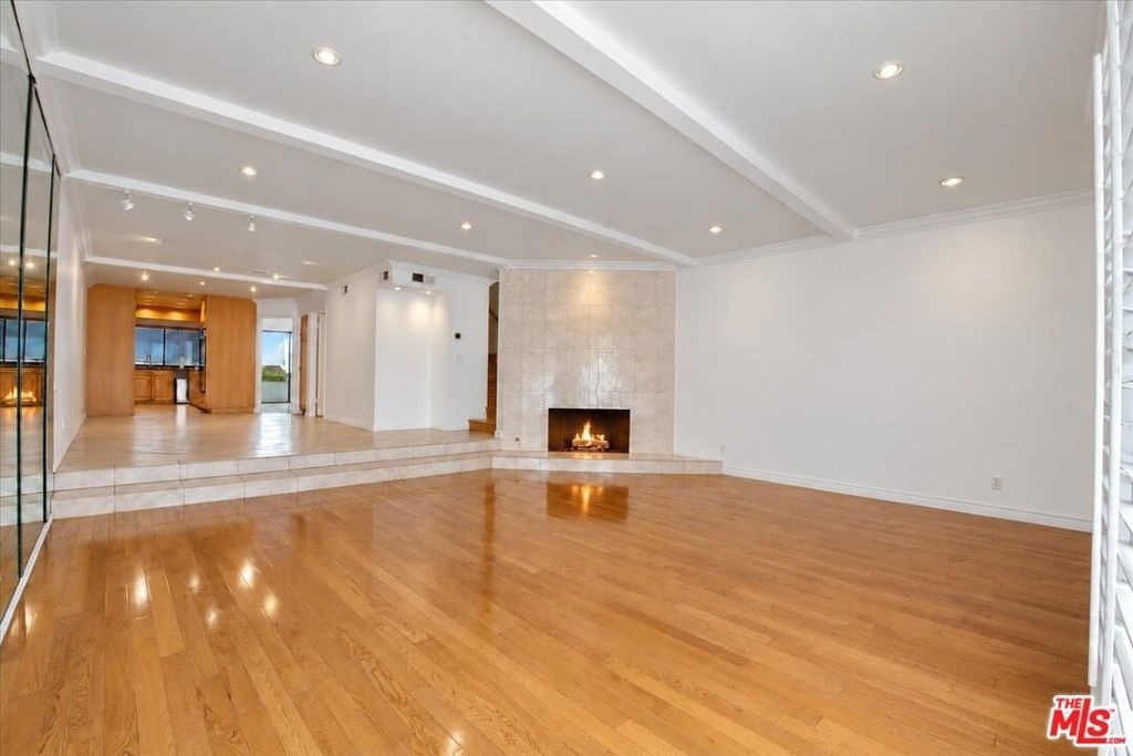5352 Zelzah Avenue - Photo 6