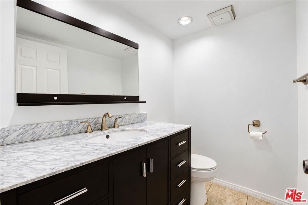 5352 Zelzah Avenue - Photo 23