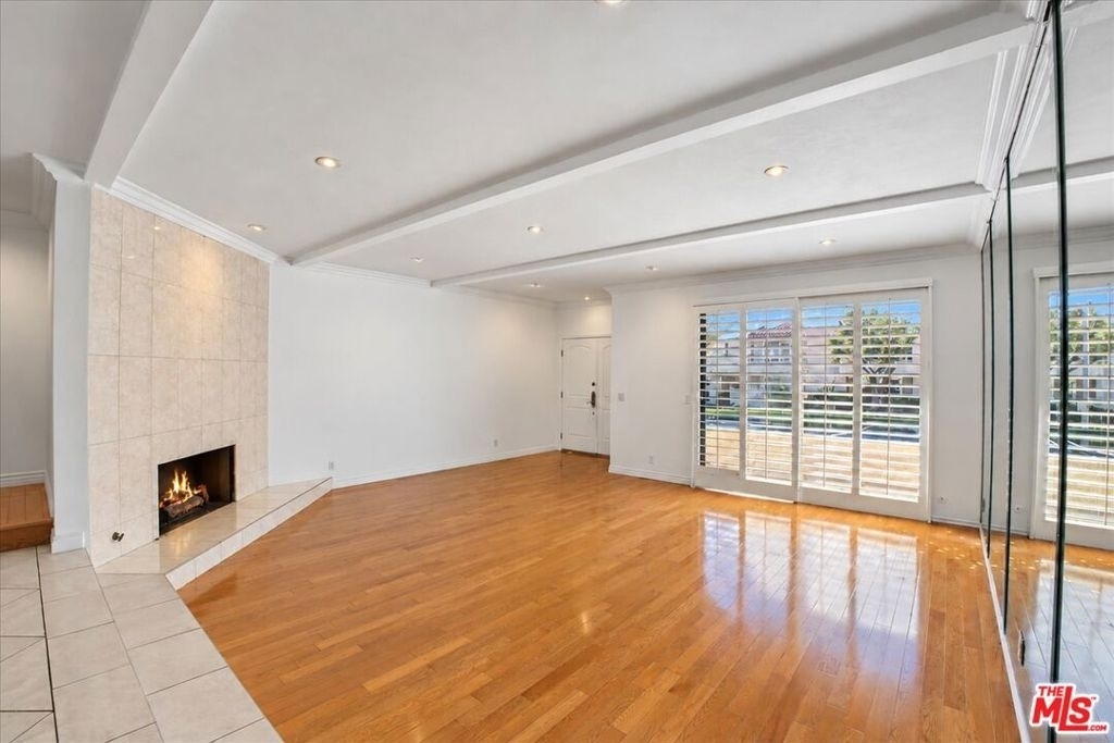 5352 Zelzah Avenue - Photo 4