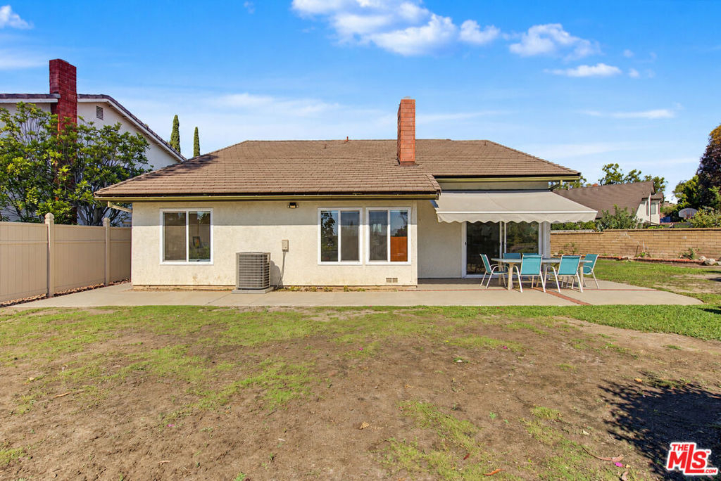 2044 Foothill Drive - Photo 37