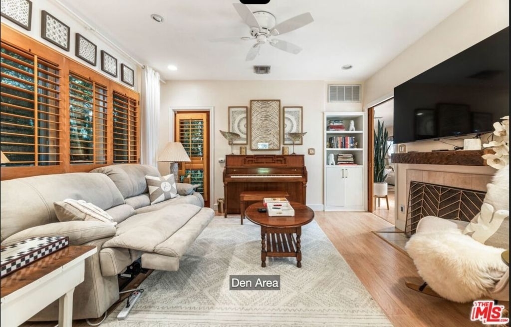 9060 Harland Avenue - Photo 6